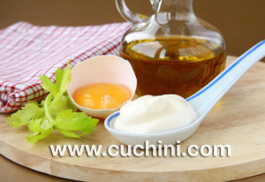 DIY Hair Mask Egg Oil Mayonnaise Recipe