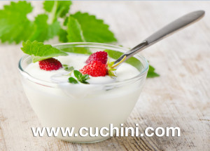 Foods for Clear Skin Yogurt Berry
